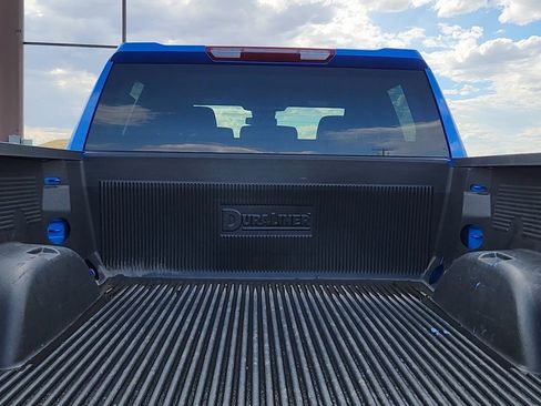 Used 2025 Chevrolet Silverado 1500 LT AWD/4WD image 19