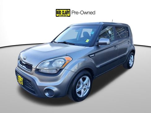 Used 2013 Kia Soul Base image 1