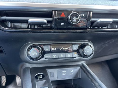 New 2026 Nissan Kicks SV w/ SV Premium Package image 10