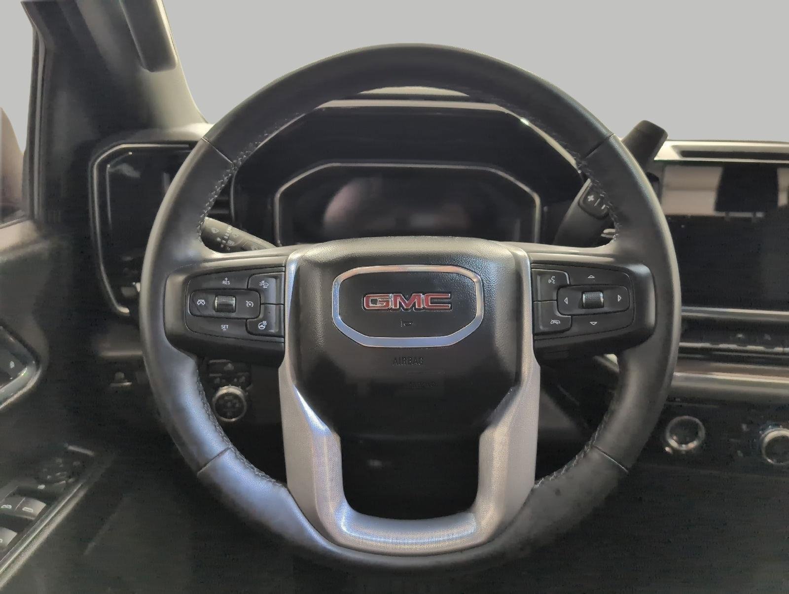 Used 2024 GMC Sierra 1500 Elevation AWD/4WD image 32