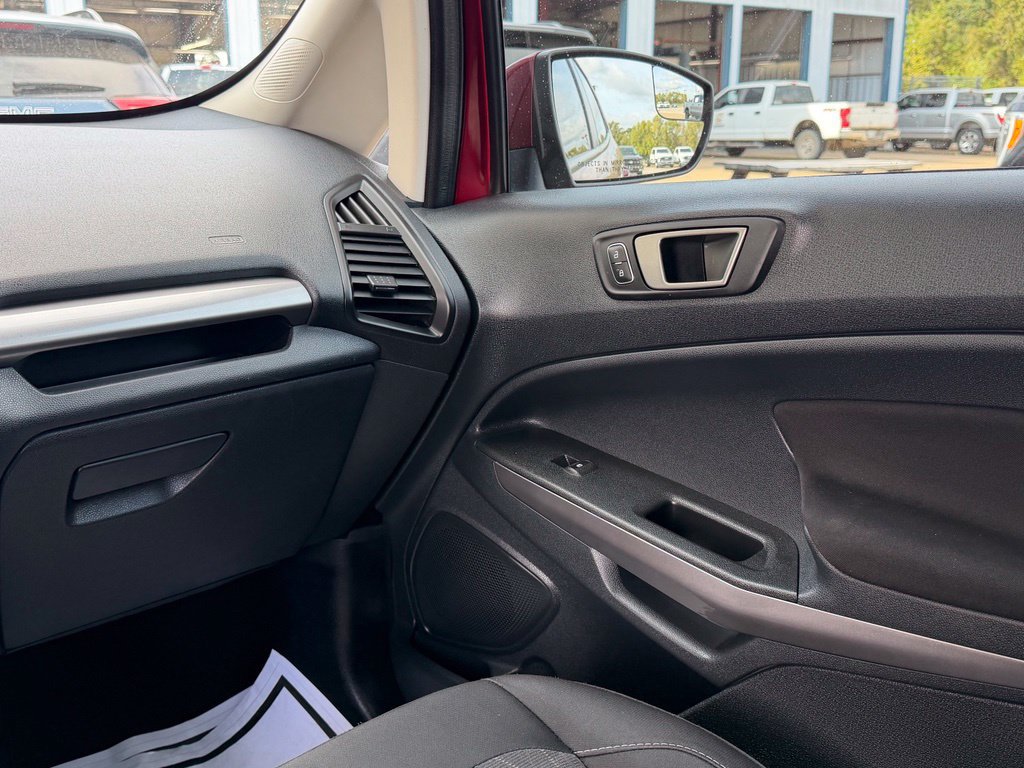 Used 2021 Ford EcoSport SE FWD image 27