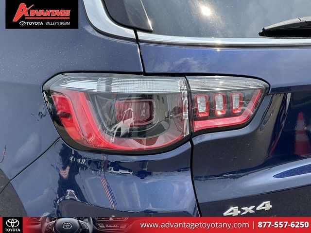 Used 2021 Jeep Compass Latitude AWD/4WD image 13