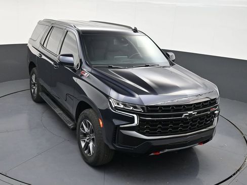 Used 2023 Chevrolet Tahoe Z71 w/ Luxury Package AWD/4WD image 19