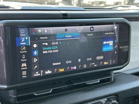 Certified 2025 Jeep Gladiator Sport AWD/4WD image 24