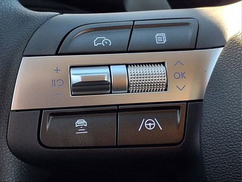 New 2026 Hyundai Kona SE image 19