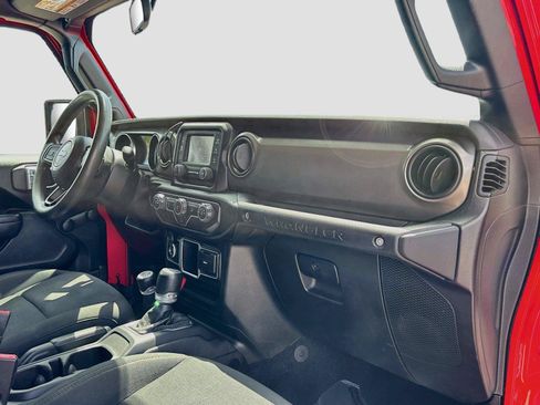 Used 2020 Jeep Wrangler Unlimited Sport AWD/4WD image 27
