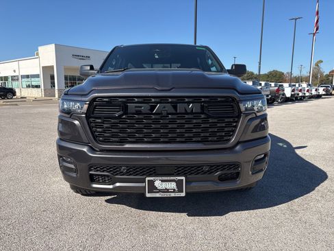 New 2026 RAM 1500 Express image 8