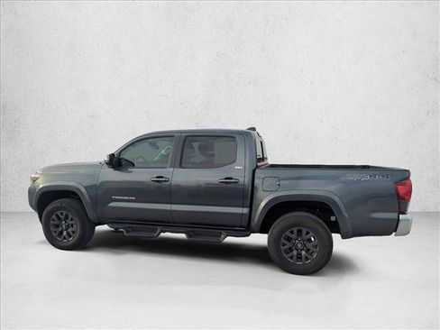 Certified 2023 Toyota Tacoma SR5 AWD/4WD image 8