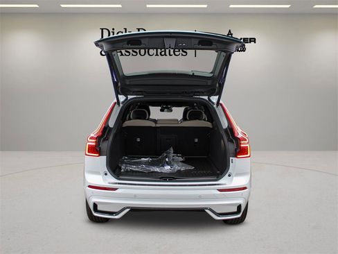 New 2026 Volvo XC60 B5 Plus w/ Protection Package Premier image 65