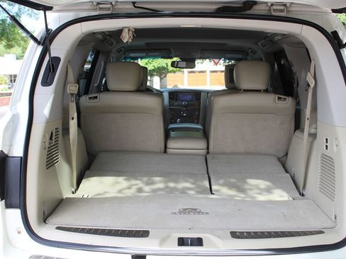 Used 2014 INFINITI QX80 4WD w/ Theater Package image 23