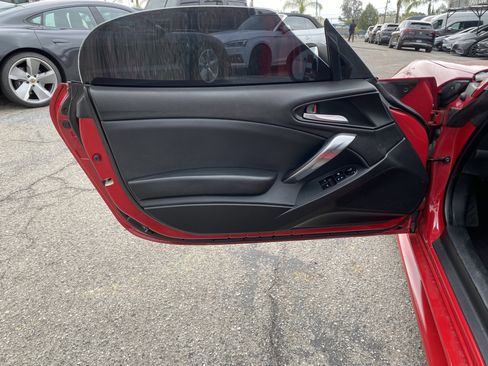 Used 2018 FIAT 124 Spider Classica w/ Technology & Siriusxm Group image 16