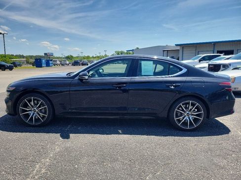 Used 2026 Genesis G70 2.5T RWD image 5