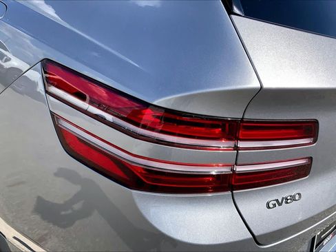 Used 2025 Genesis GV80 2.5T Select AWD/4WD image 29