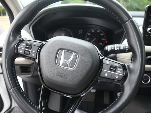 Used 2025 Honda HR-V EX-L image 13