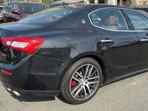 Used 2017 Maserati Ghibli S Q4 AWD/4WD image 9
