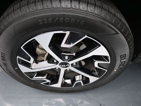 Used 2024 Kia Sportage EX AWD/4WD image 15