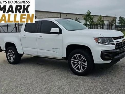 Used 2022 Chevrolet Colorado W/T w/ Custom Special Edition RWD image 2