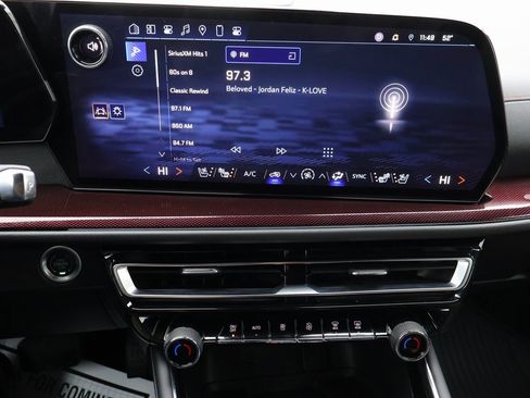 Certified 2024 Chevrolet Traverse RS image 26