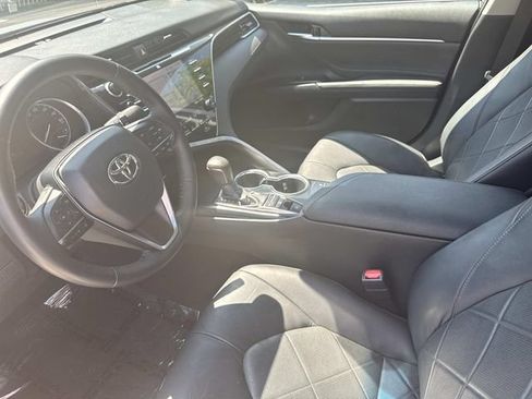 Used 2018 Toyota Camry XLE w/ Driver Assist Package FWD image 20