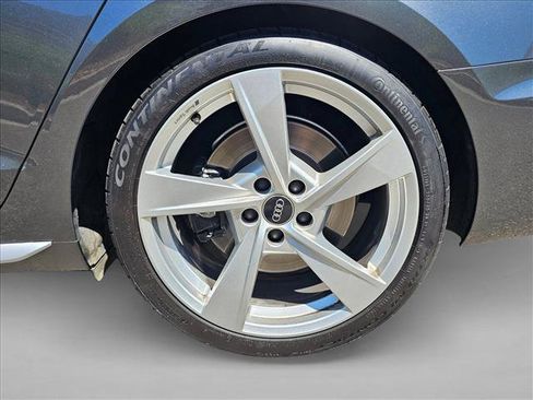 Used 2024 Audi S4 Premium Plus w/ Premium Plus Package AWD/4WD image 9