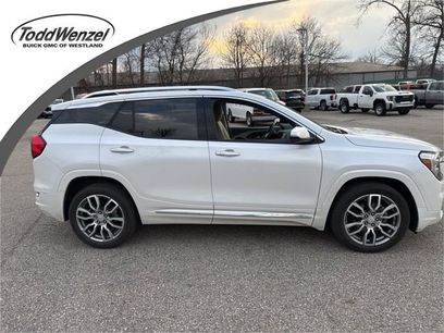 Used 2022 GMC Terrain Denali