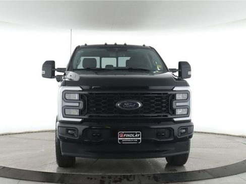 Used 2023 Ford F250 Lariat w/ Lariat Ultimate Package AWD/4WD image 12