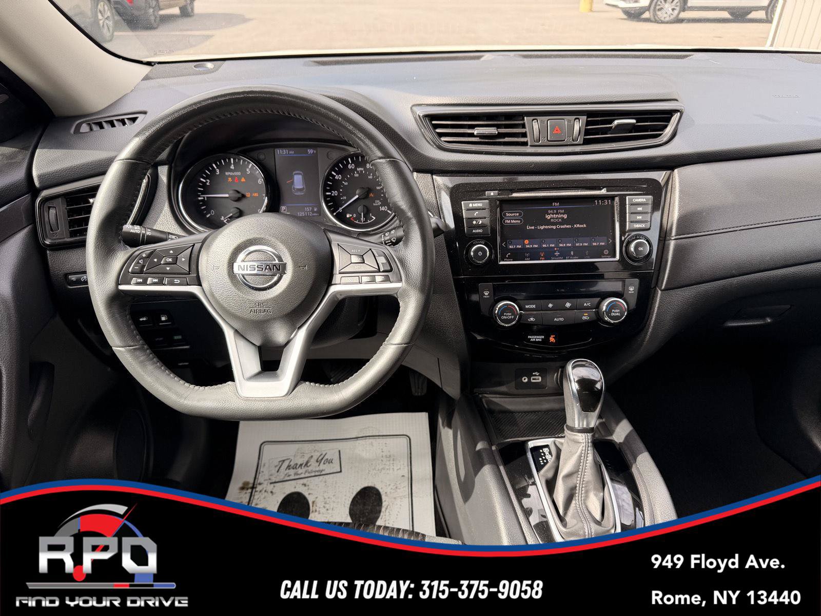 Used 2018 Nissan Rogue SV AWD/4WD image 10