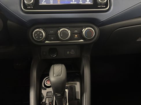 Certified 2025 Nissan Versa SV image 25