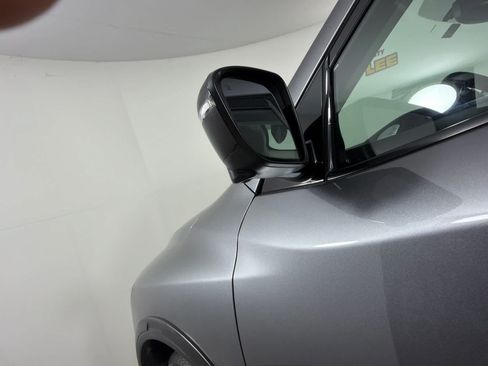Used 2020 Nissan Pathfinder SL FWD image 13