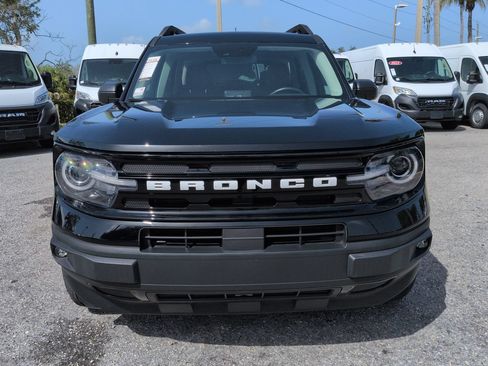 Used 2023 Ford Bronco Sport Outer Banks w/ Tech Package AWD/4WD image 3