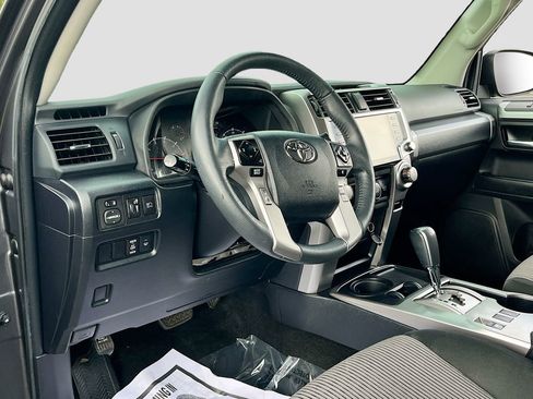 Used 2022 Toyota 4Runner SR5 RWD image 9