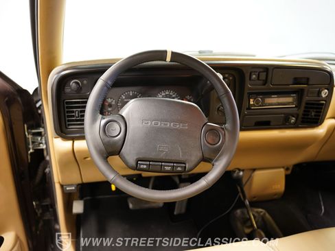 Used 1997 Dodge Ram 1500 Truck 4x4 Regular Cab image 39