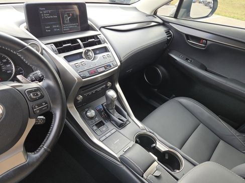 Used 2019 Lexus NX 300 FWD image 33