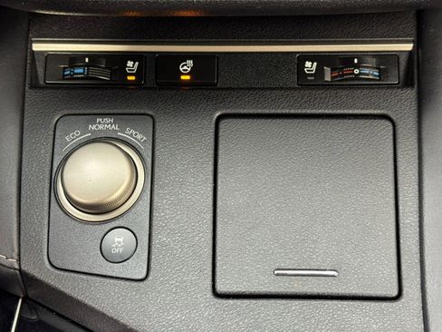 Used 2016 Lexus ES 350 Premium w/ Navigation System Package image 29