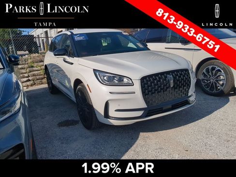 Certified 2025 Lincoln Corsair Reserve w/ Jet Appearance Package FWD image 2