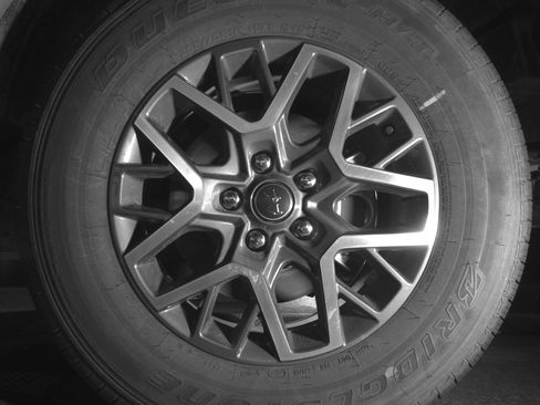 Used 2025 Jeep Wrangler Sahara image 14