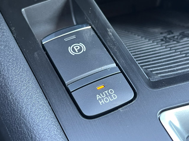 Used 2026 Nissan Kicks SV w/ Charging Package AWD/4WD image 26