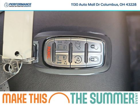 New 2026 Chrysler Pacifica Select w/ S Appearance Package FWD image 35