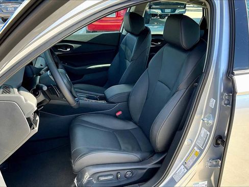 New 2025 Honda Accord EX-L image 9