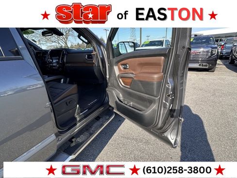 Used 2021 Nissan Titan Platinum Reserve w/ Moonroof Package image 11