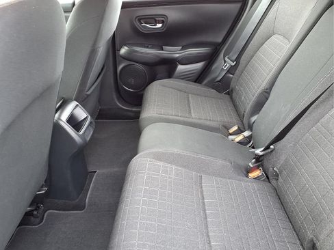 Certified 2024 Honda HR-V LX image 11