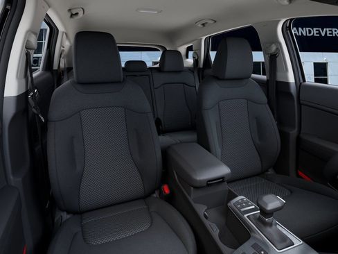 New 2026 Kia Sportage LX AWD/4WD image 18