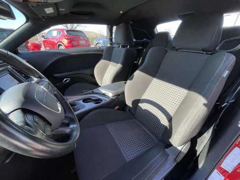 Used 2023 Dodge Challenger GT image 21