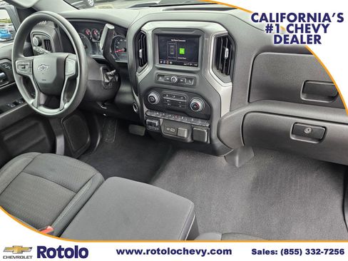 Used 2024 Chevrolet Silverado 1500 Custom Trail Boss w/ Turbomax Blackout Package AWD/4WD image 14