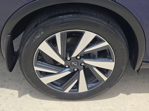 Certified 2023 Nissan Murano SL w/ SL Moonroof Package FWD image 32