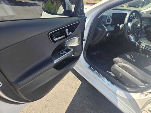 Used 2023 Mercedes-Benz C 300 Sedan image 22