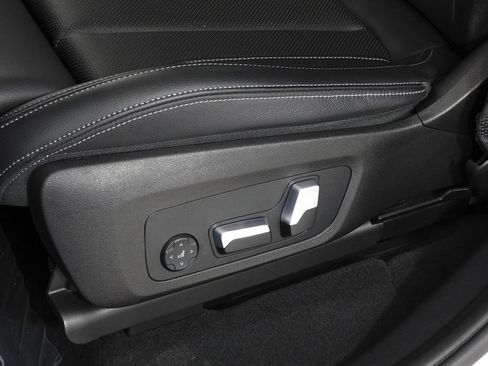 Used 2023 BMW X3 sDrive30i w/ Convenience Package RWD image 23