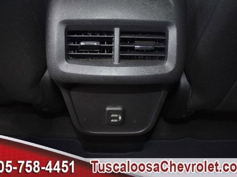 Used 2022 Chevrolet Equinox LT image 24