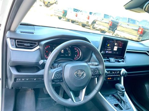 Used 2024 Toyota RAV4 XLE w/ Convenience Package AWD/4WD image 14