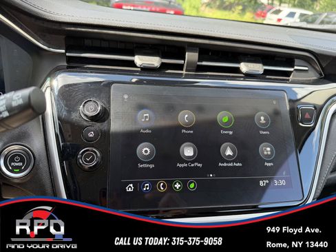 Used 2023 Chevrolet Bolt EUV LT w/ Comfort Package FWD image 11